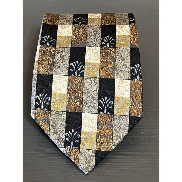 Ermenegildo Zegna Geometric Tie‎ Olive Blend 60''L 3.75''W